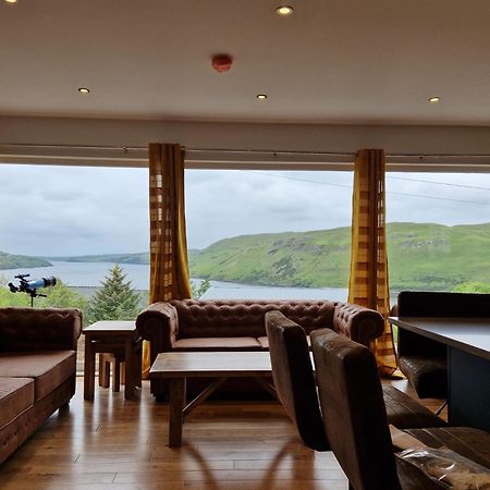 Luxury Cottage With Stunning Views By Fairy Pools 4 Carbost  Exteriér fotografie