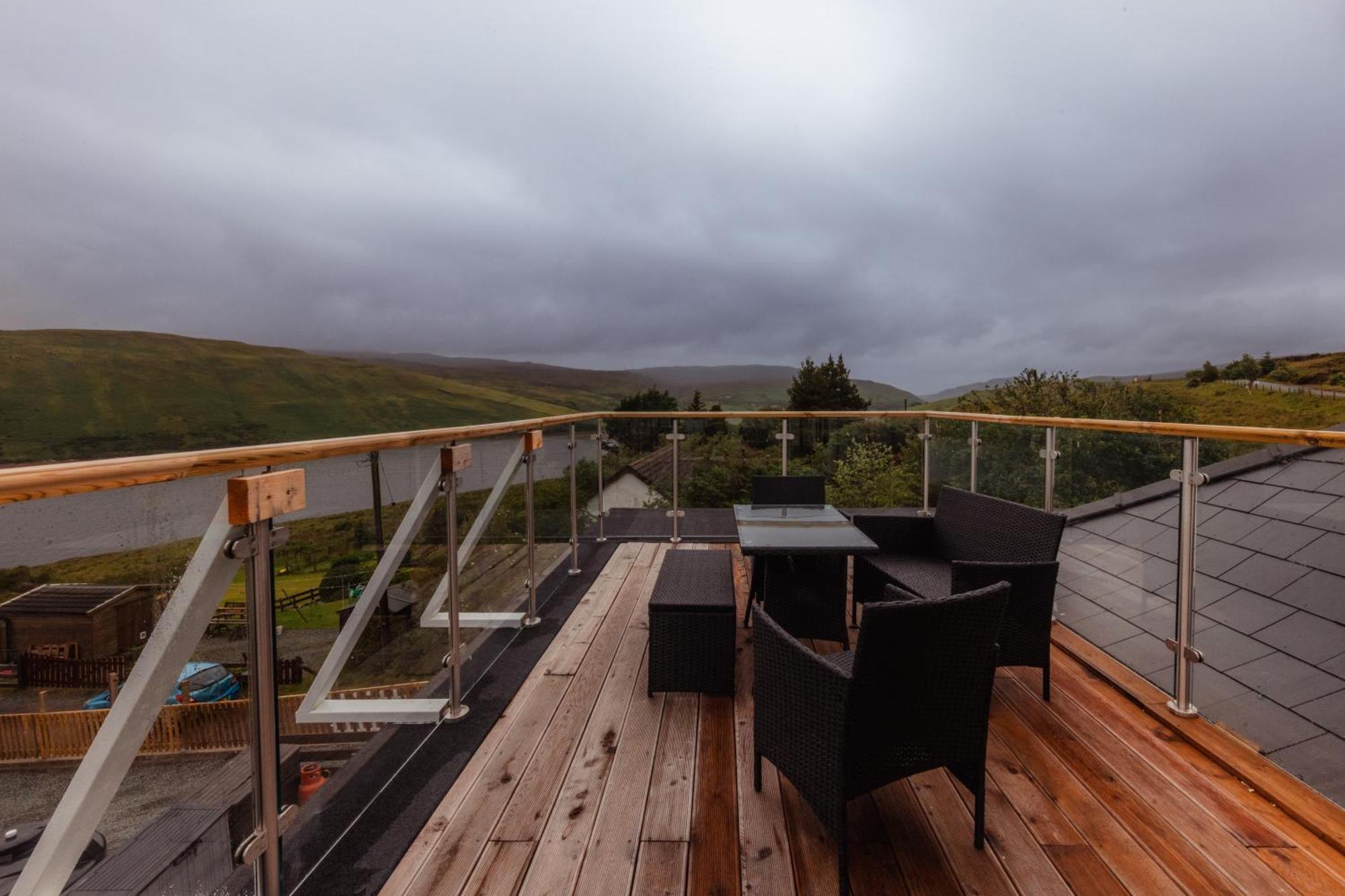 Luxury Cottage With Stunning Views By Fairy Pools 4 Carbost  Exteriér fotografie