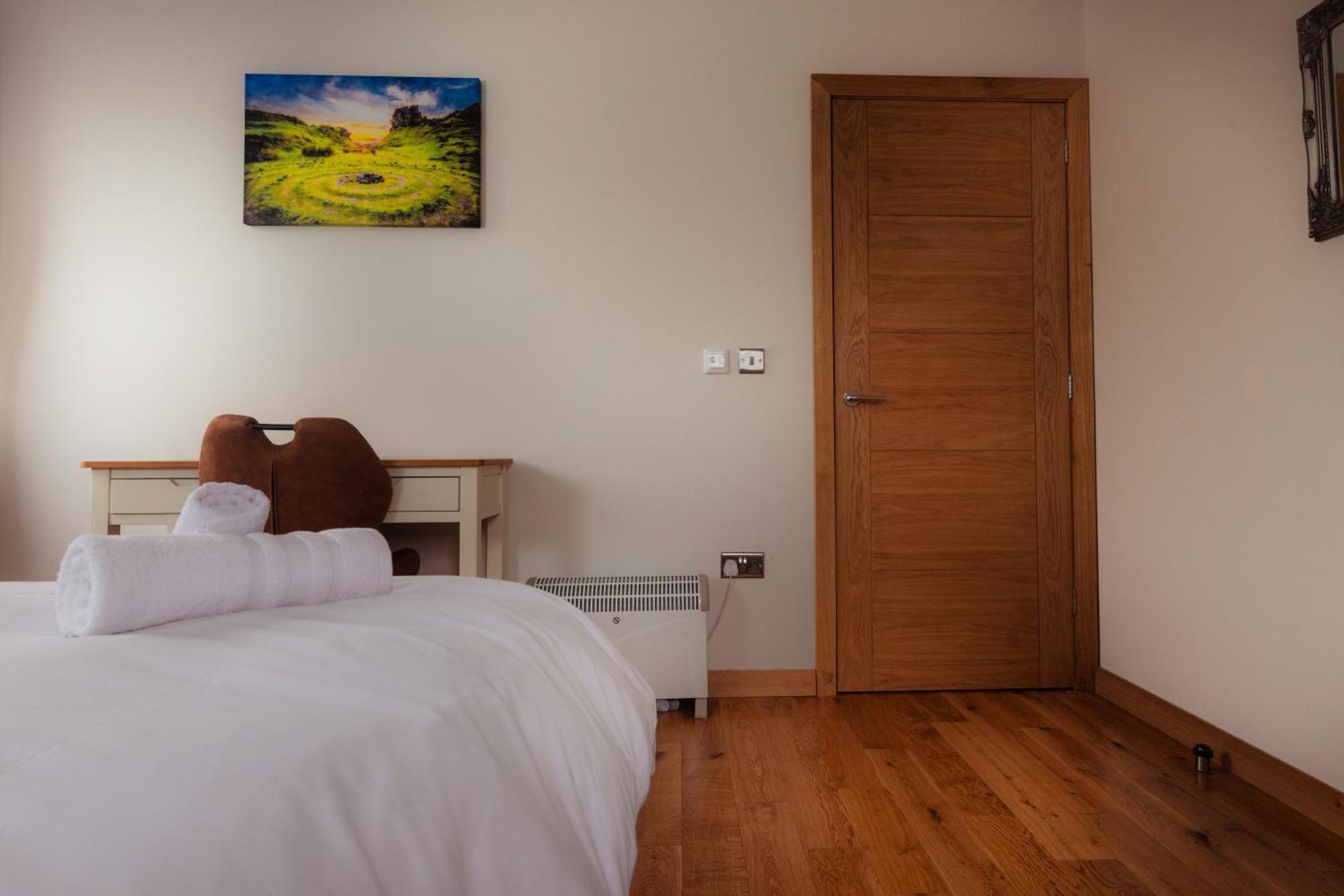Luxury Cottage With Stunning Views By Fairy Pools 4 Carbost  Exteriér fotografie