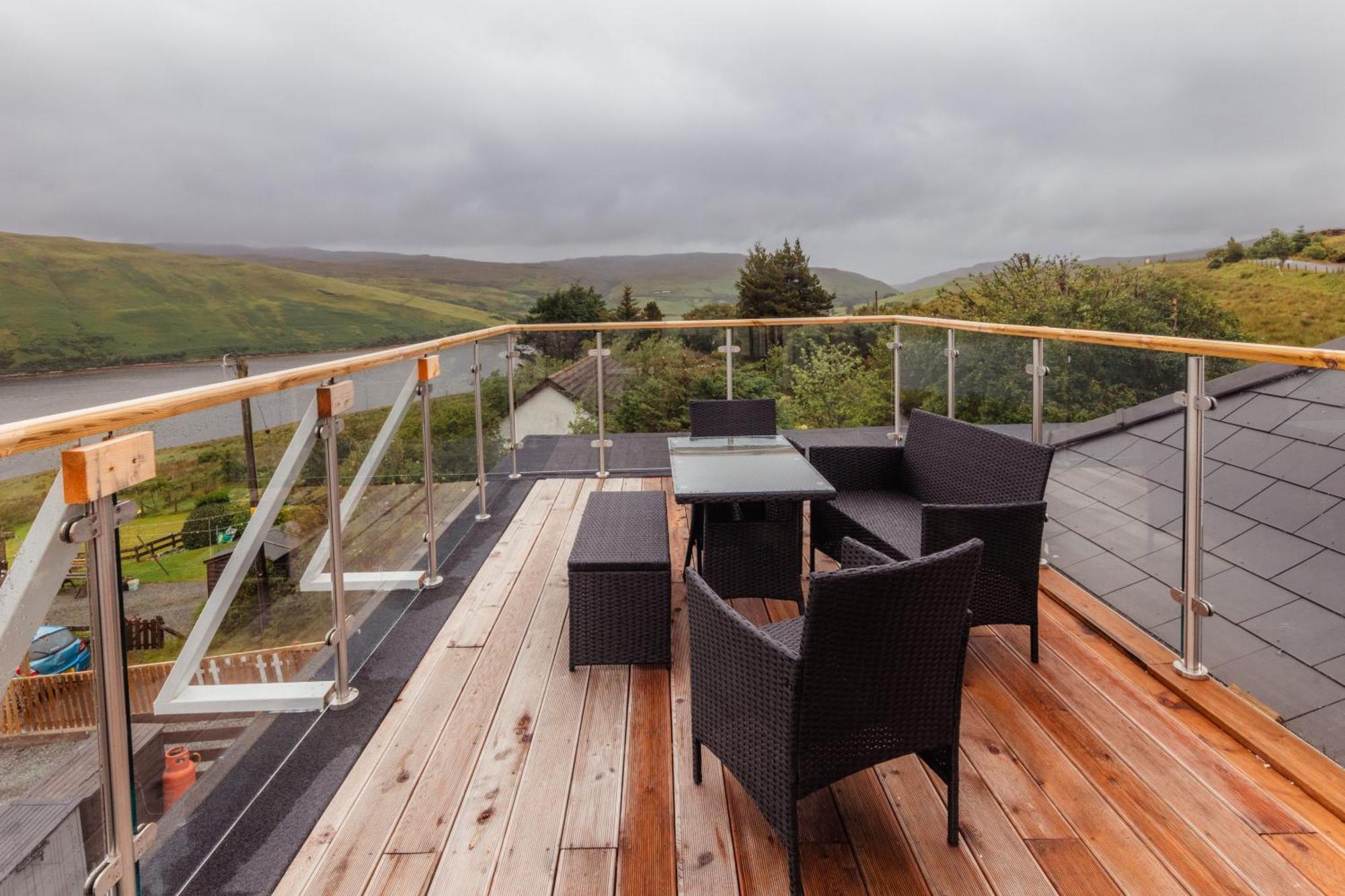 Luxury Cottage With Stunning Views By Fairy Pools 4 Carbost  Exteriér fotografie